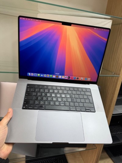 MacBook pro M1 Pro 2021  16puce  16GB  512GB  MDM