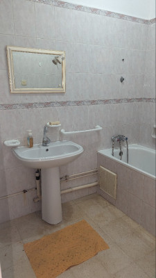 appartement-location-f2-alger-mohammadia-algerie