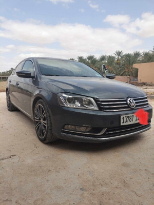 voitures-volkswagen-passat-2012-confort-doucen-ouled-djellal-algerie