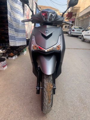 motos-scooters-sym-hd-300-2024-blida-algerie