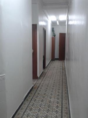 كراء شقة 4 غرف الجزائر الجزائر وسط
