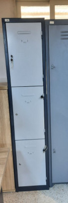 Armoire - vestiaire métallique 3 portes