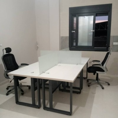 Stations de travail - work station 4 postes avec séparation