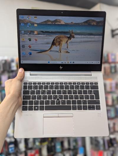 HP ELITBOOK 735 G6  AMD RYZEN 5 PRO 3500U  8GB RAM 256 SSD  ECRAN 13.3" FULL HD