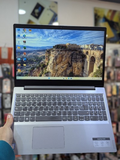 LENOVO IDEAPAD S145 I5 8265U 8GB 512 SSD FULL HD 15.6 "