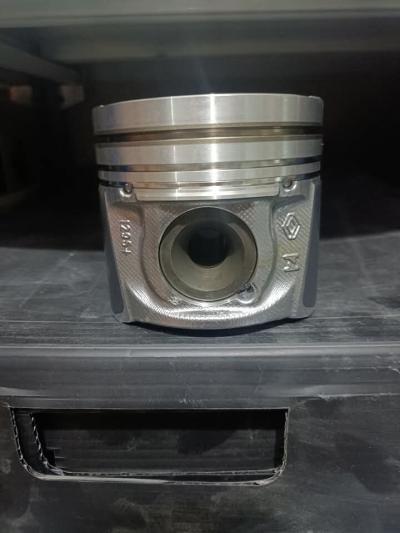 Piston STD master 3 2.3 dci