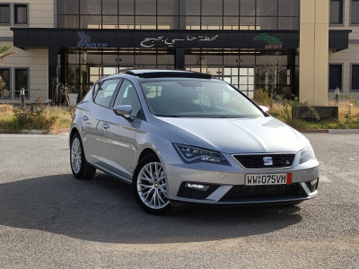 voitures-seat-leon-2019-urbaine-djelfa-algerie