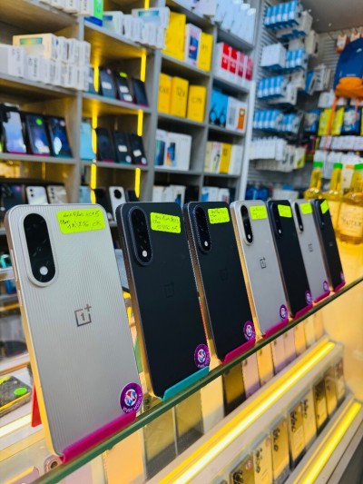 One plus ace 5 double puce 