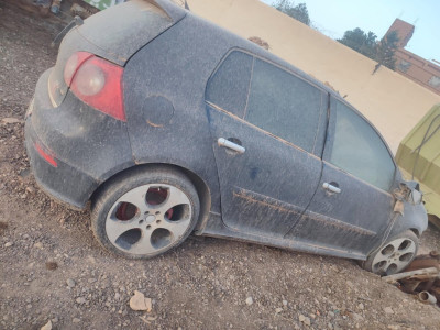 voitures-volkswagen-golf-5-2006-ain-el-hadjar-saida-algerie