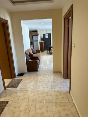 appartement-vente-f3-alger-cheraga-algerie