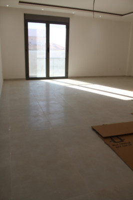 كراء شقة 5 غرف الجزائر دالي ابراهيم