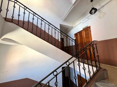 بيع عمارة وهران وهران