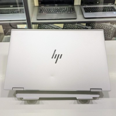 HP ELITEBOOK 1030 X360 G8 i5 11TH 8GB 256 SSD X360 tactile 