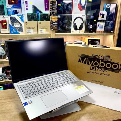 ASUS VIVOBOOK X1704Z INTEL CORE I5-1235U 16GB 512SSD GEN4 17.3FHD WV 