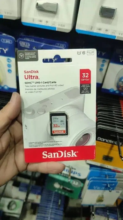 Sandisk Carte mémoire 32GB SD Ultra SDHC classe 10 - UHS-I 120 Mo / s