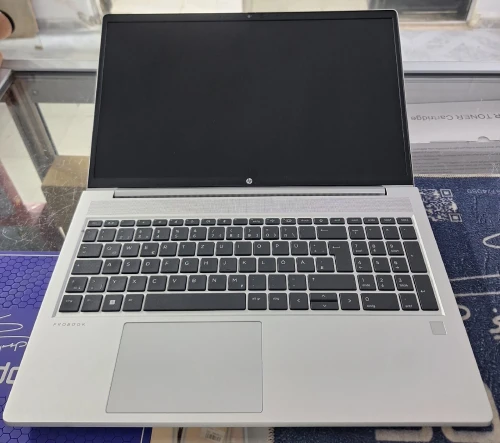 hp probook 455 g9 rayzen 5 5625u ram 16 Go Stockage 512 Go nvme etat 9/10  Windows 11 25H2 avec chargeur  Garantie 3 mois