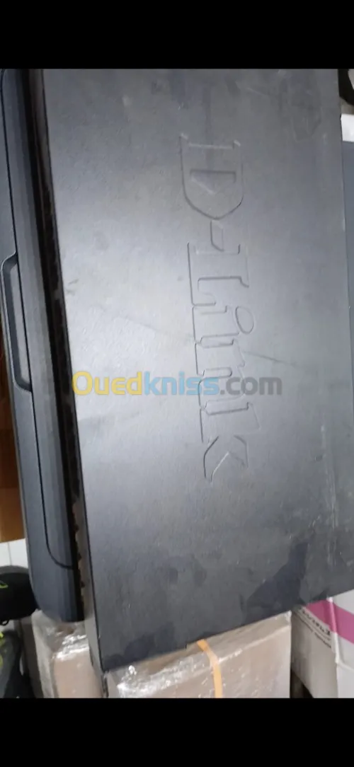 D-LINK WEB SMART SWITCH . DGS 2010-28P