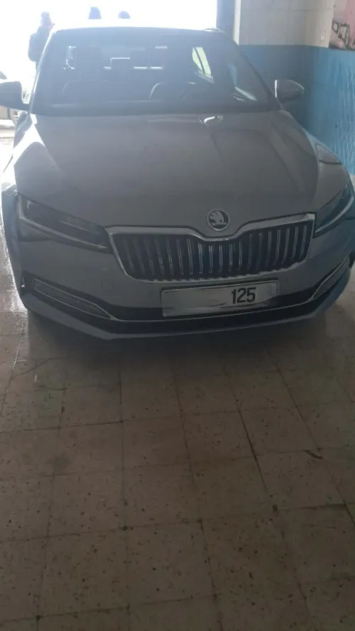 Skoda Superb 2025 