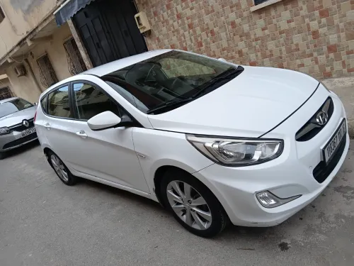 Hyundai Accent RB  5 portes 2017 Préstige