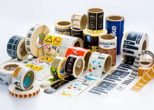 Les étiquettes en Bobine ( etiquettes , autocollant , stickers ) 
