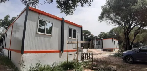 Fabrication des cabines sahariennes