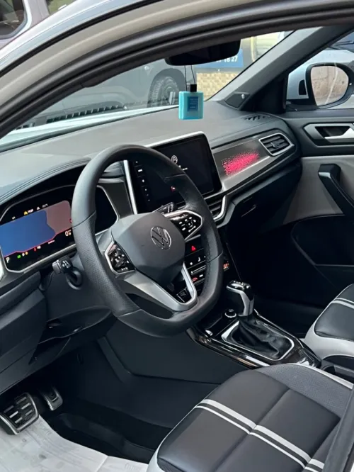 Volkswagen T-Roc 2025 R