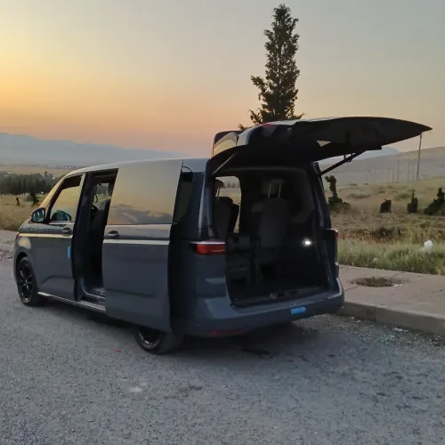 Volkswagen multivane 2024 T7