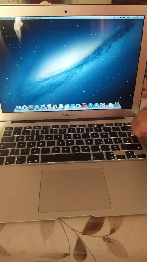 Mac books air 2014