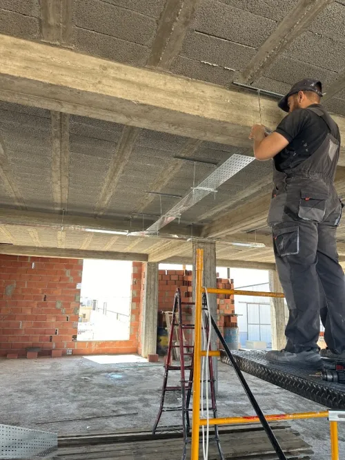 Installation & maintenance