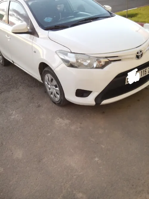 Toyota Yaris Sedan 2015 Style