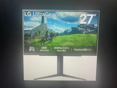 LG ultragear 27GS85Q-B  2k qhd nano ips 