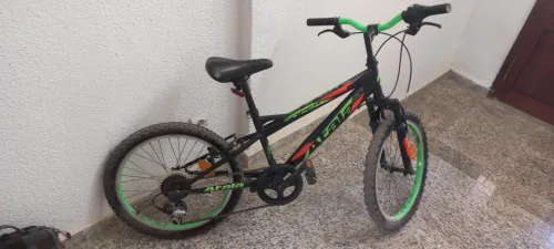 Vélo. Marque: ATALA. Modèle : Sniper.