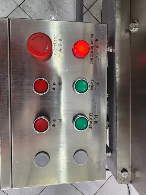 machine d'épluchage  d'arachide 