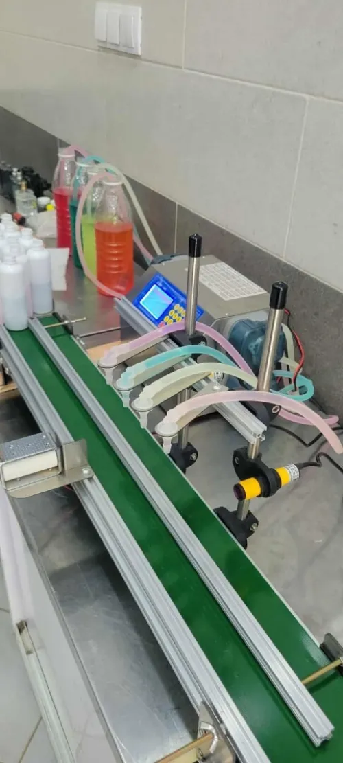 Machine de Contrôle Liquide 4 Becs avec Tapis
