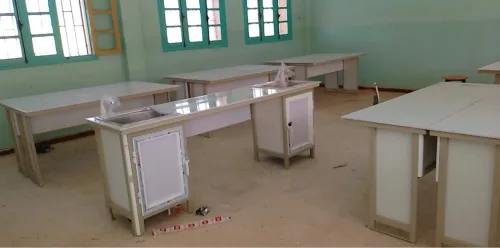 Paillasse (table)laboratoir طاولات المخابر 