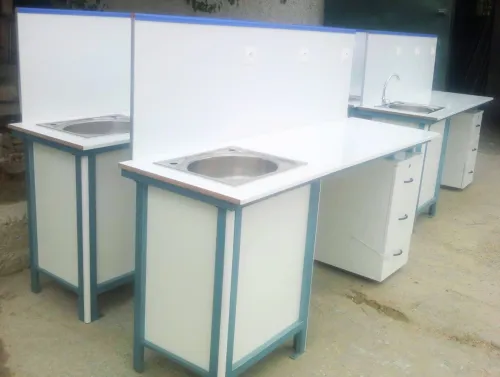 Paillasse (table)laboratoir طاولات المخابر 
