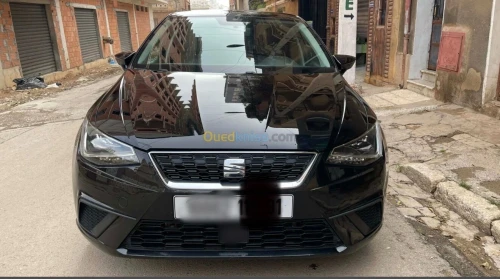 Location de voiture Alger Aéroport  كراء السيارات مطار الجزائر