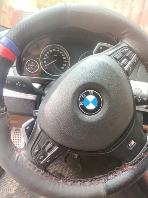 BMW Série 5 2012 525d sport