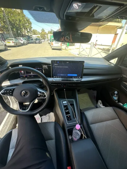 Volkswagen Golf 8 2025 R-Line