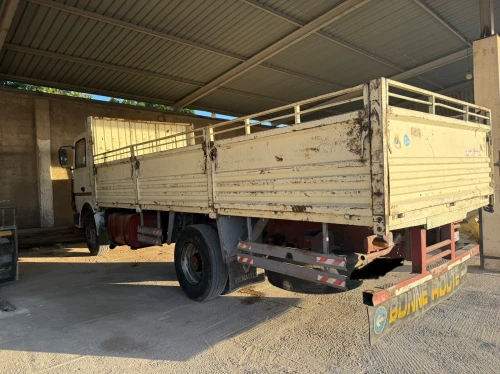 Camion sonacom B260 1989