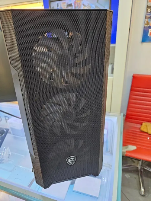 PC Gaming avec ecran curved 165hz