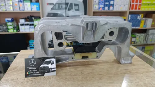 SUPPORT MOTEUR CLASSE B W246 CLASSE A176 CLA 117 (2012-2018)
