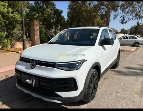 Volkswagen Tharu 2025 XR