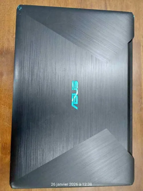 ASUS VivoBook FX570ZD RYZEN 5-2500U / RAM 16 GB  / SSD NVMe 240 GB + HDD 1000 GB / GTX 1050 2GB / Radeon Vega 8