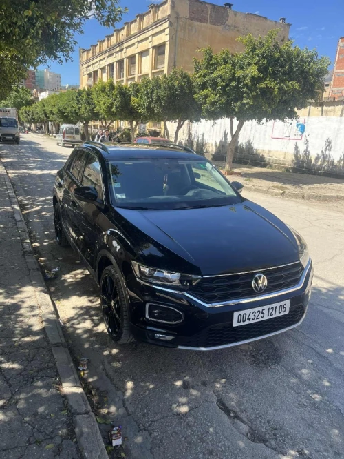 Volkswagen T-Roc 2021 active