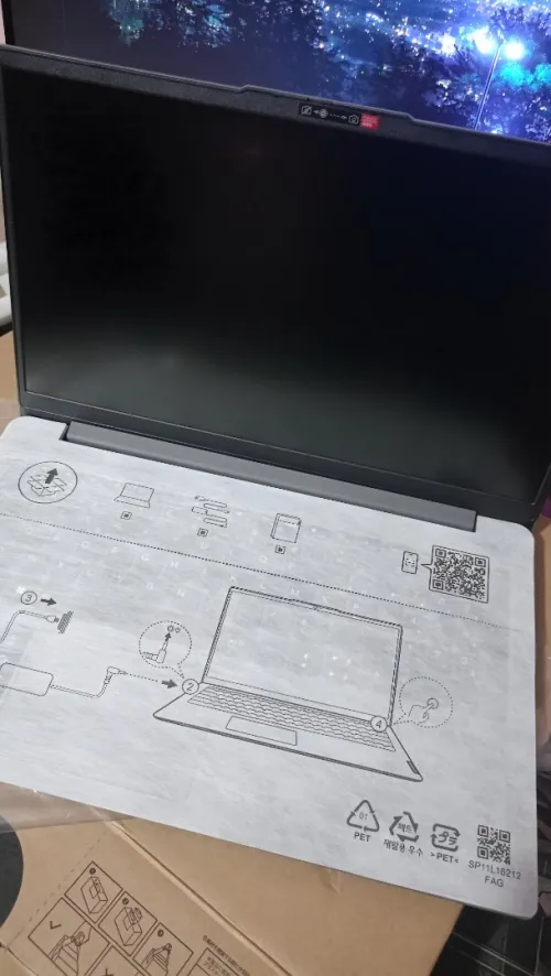 Lenovo IdeaPad Slim 3 Neuf