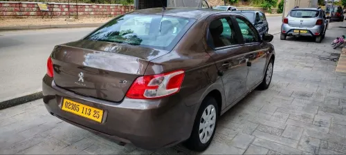Peugeot 301 2013 Active