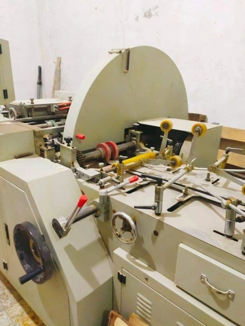 Machine Industrielle pour fabrication sac en papier