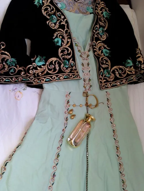 Robe Karakou كاراكو