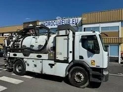 Camion vidange fosses spiteque et cave debouchage des canalisation et curage